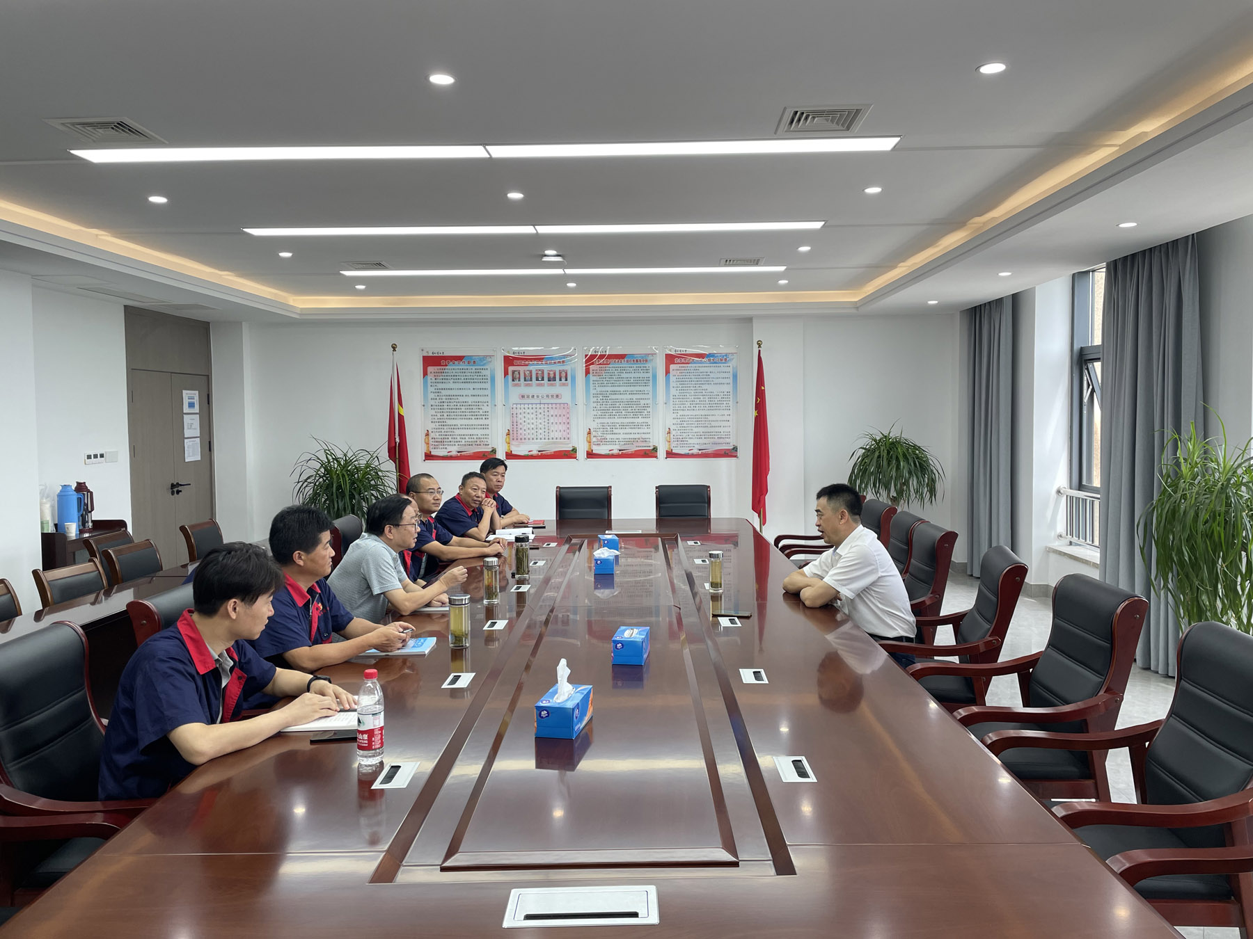 集團(tuán)公司黨委委員、總工程師周俊到公司調(diào)研 